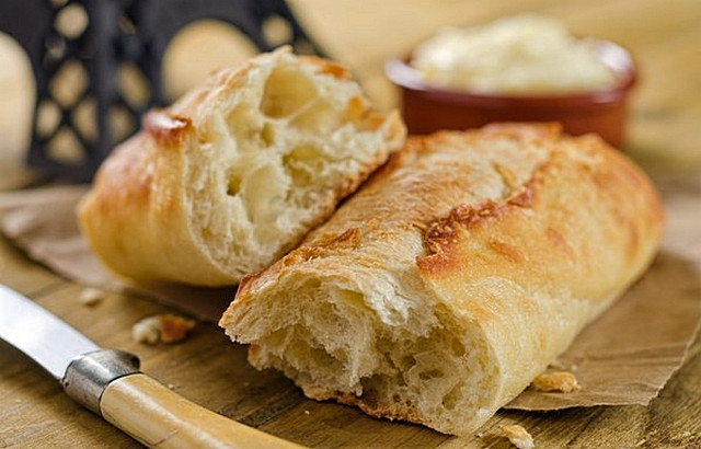 Recipe portioned Viennese baguettes