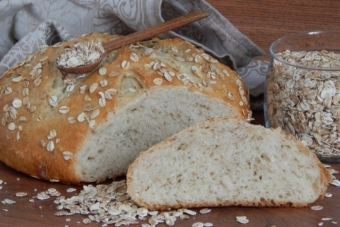 Рецепт горчичного хлеба из смеси пшеничной и ржаной муки